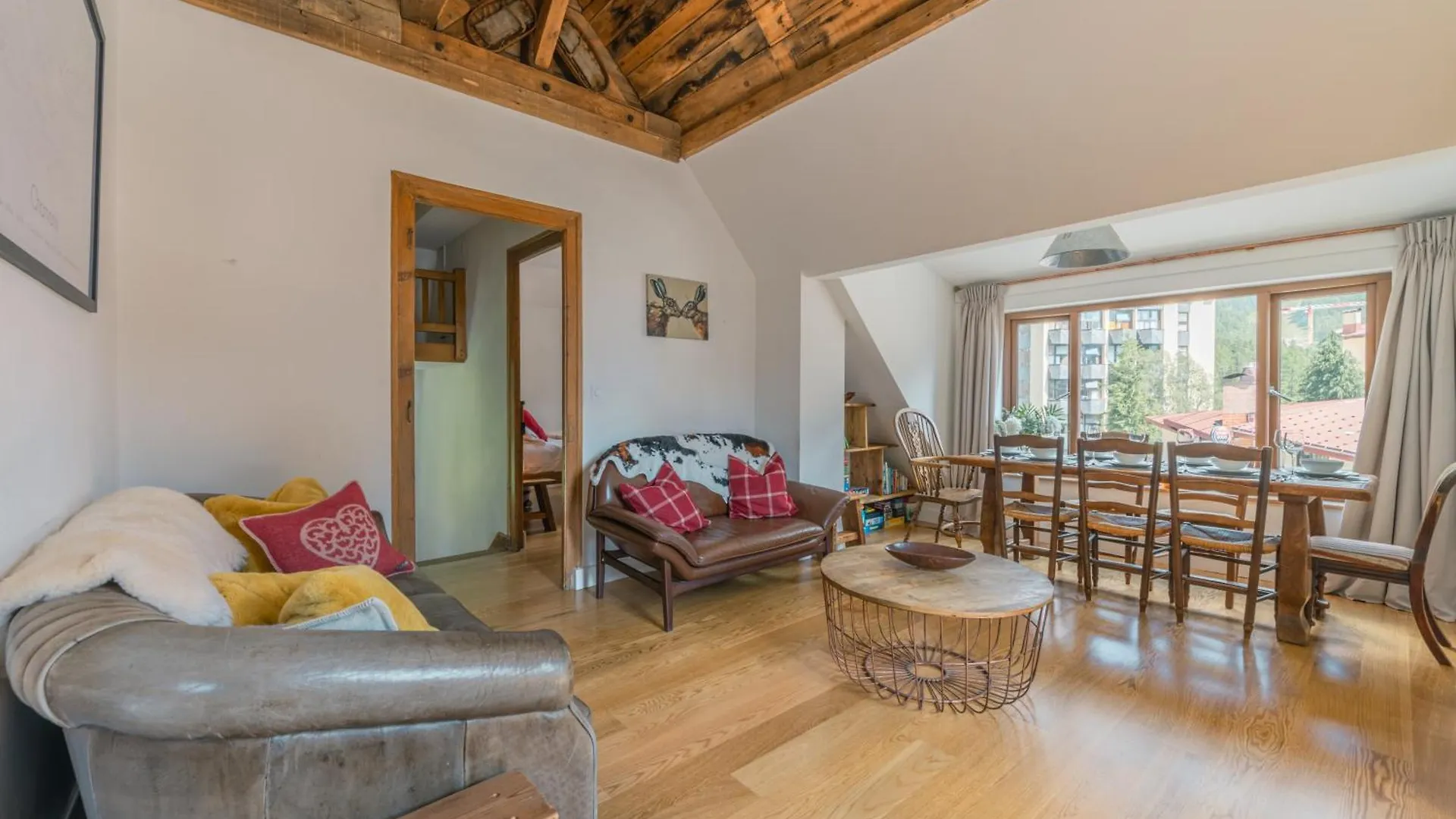 Chalet Whitmoore - Argentiere - Happy Rentals Chamonix Apartment
